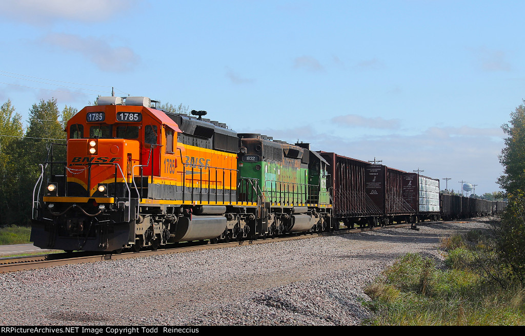 BNSF 1785